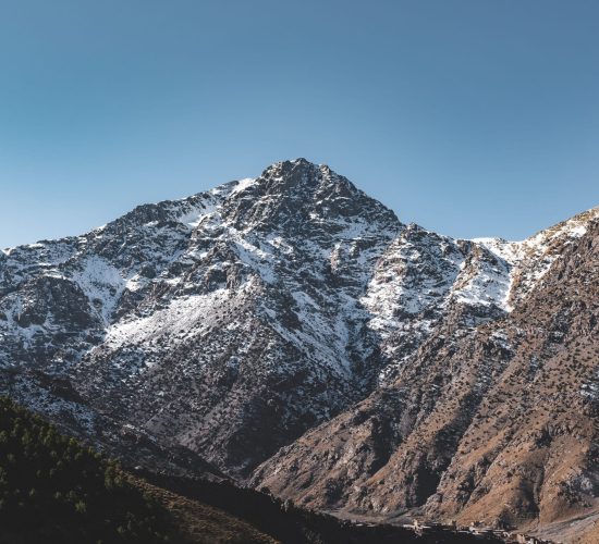 am-climbing-mount-toubkal