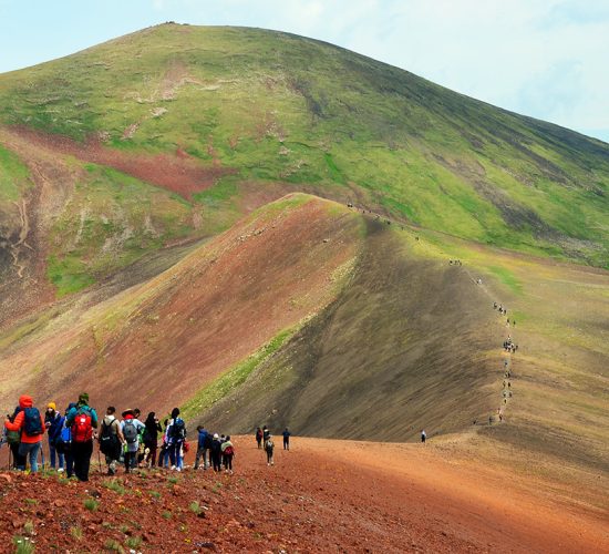 en-trekking-in-armenia-volcanoes