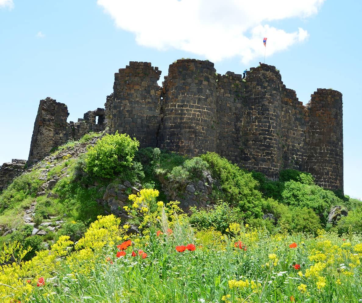 en-amberd-fortress