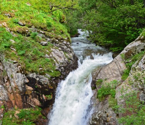 en-lichk-waterfalls
