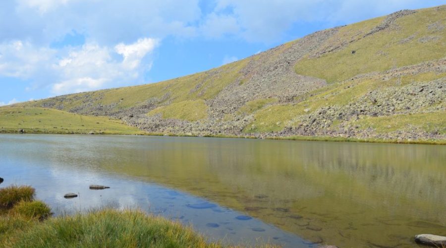 en-seven-lakes-of-aragats